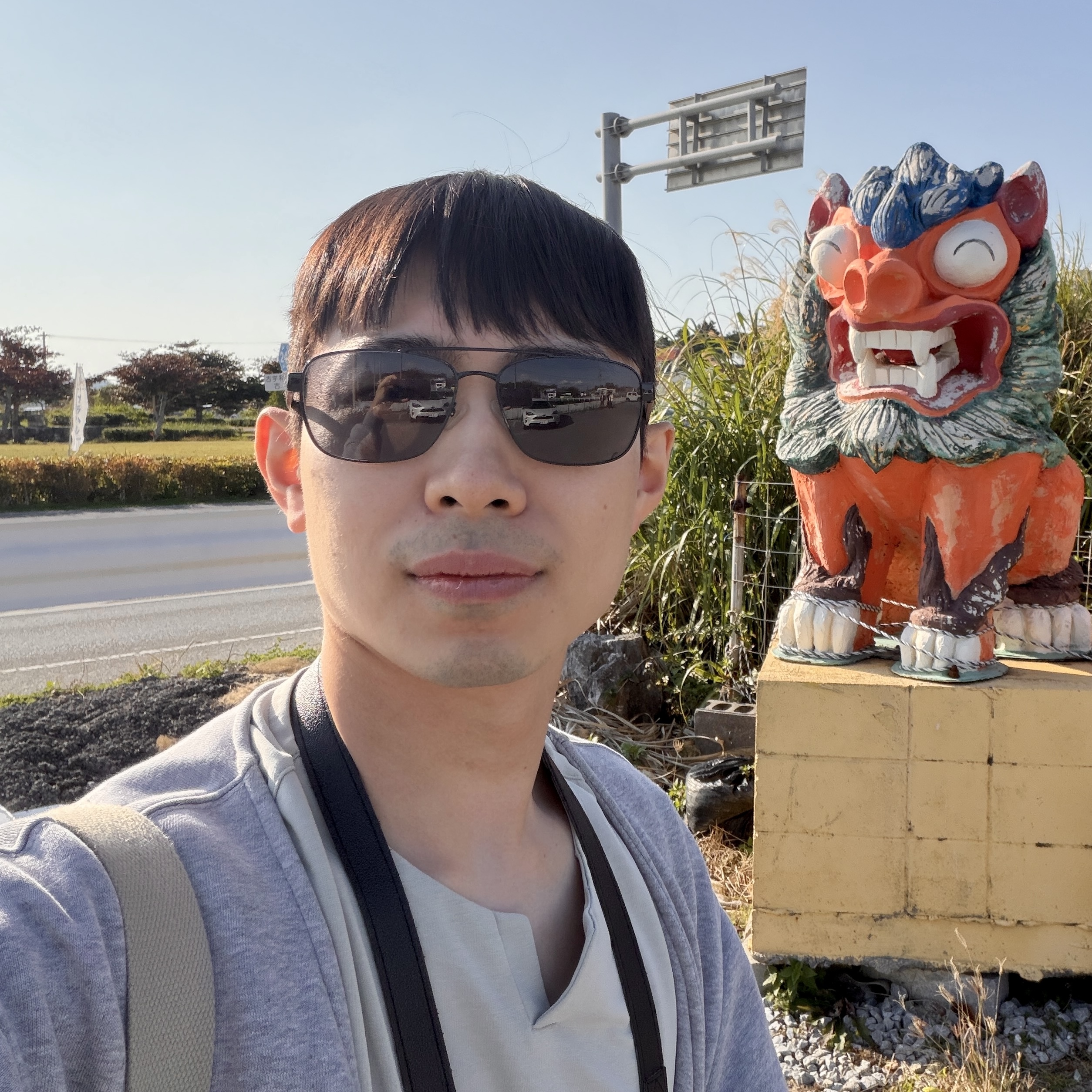 Seok-Hyung Lee
